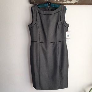 NWT Black Label By Evan Picone printed dress